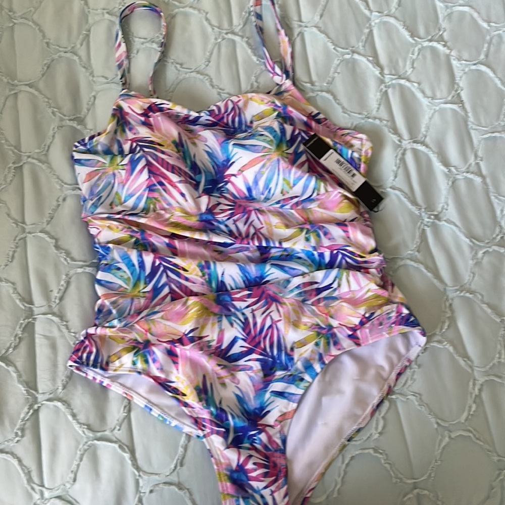 Catherine Malandrino Rainforest ruched tank suit, size L